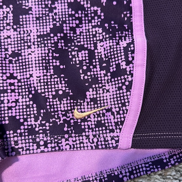 Nike Dri-Fit Patterned Spandex - Picture 3 of 7